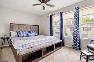 194A N Grove St, East Orange, NJ 07017 - Photo 14