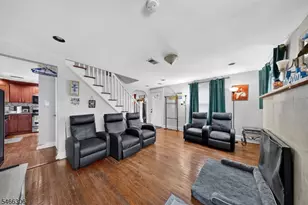307 Conant St, Hillside, NJ 07205 - Photo 2