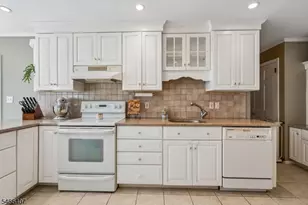 88 Vreeland Rd, West Milford Twp., NJ 07480 - Photo 12
