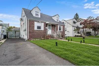 21 Center St, Belleville, NJ 07109 - Photo 2