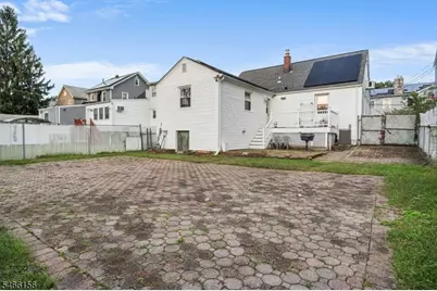 21 Center St, Belleville, NJ 07109 - Photo 34
