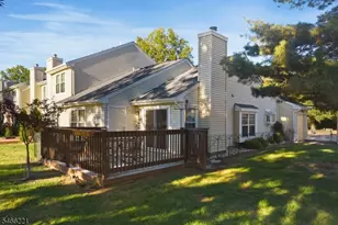 29 Avebury Pl, Franklin Township, NJ 08873 - Photo 24