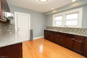 7 Chapman St, Bloomfield, NJ 07003 - Photo 6