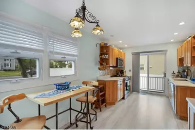1670 King St, Scotch Plains Township, NJ 07076 - Photo 12