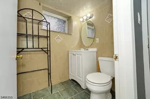 2319 Colonial Dr, Rahway, NJ 07065 - Photo 28