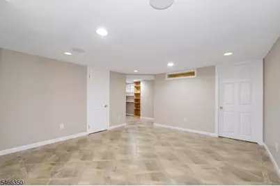 2319 Colonial Dr, Rahway, NJ 07065 - Photo 38