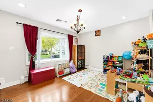 2319 Colonial Dr, Rahway, NJ 07065 - Photo 10