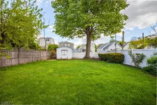 39 Barbara St, Bloomfield, NJ 07003 - Photo 18