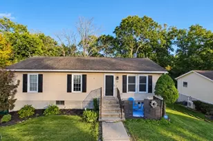 27 Birch Dr, Newton, NJ 07860 - Photo 2