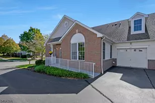 8 Joseph Dr, Raritan Township, NJ 08822 - Photo 2