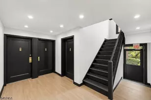 63 Forest Hill Pkwy, Newark, NJ 07104 - Photo 10