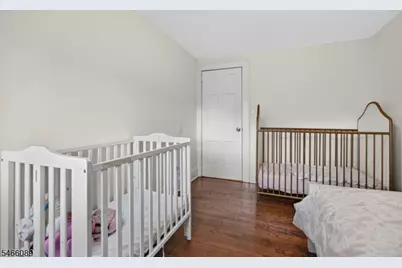 112 Rosewood Ter, Linden, NJ 07036 - Photo 20