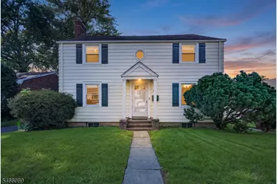 112 Rosewood Ter, Linden, NJ 07036 - Photo 2