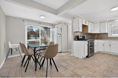 112 Rosewood Ter, Linden, NJ 07036 - Photo 10