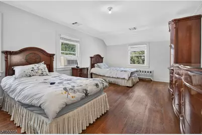 112 Rosewood Ter, Linden, NJ 07036 - Photo 22