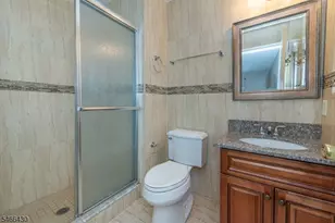 102 Village Dr, Morris Township, NJ 07960 - Photo 16