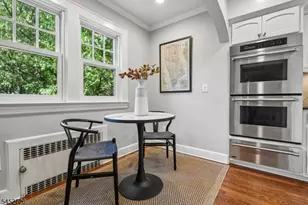 420 Up Mountain Ave, Montclair, NJ 07043 - Photo 20