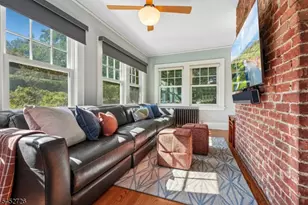 420 Up Mountain Ave, Montclair, NJ 07043 - Photo 10