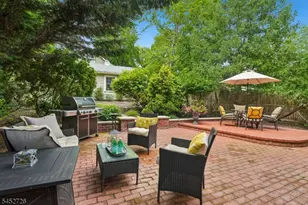 420 Up Mountain Ave, Montclair, NJ 07043 - Photo 36