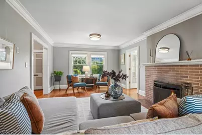 420 Up Mountain Avenue, Montclair, NJ 07043 - Photo 8