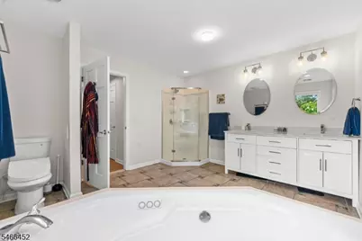 8 Ashland St, Caldwell, NJ 07006 - Photo 16