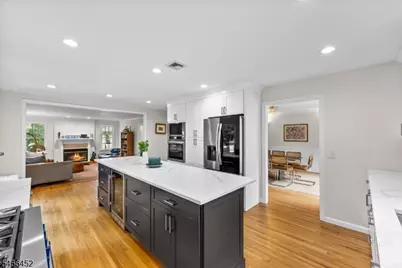 8 Ashland St, Caldwell, NJ 07006 - Photo 36
