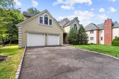 8 Ashland St, Caldwell, NJ 07006 - Photo 2