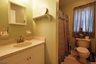 806 Hampden St, Linden, NJ 07036 - Photo 38