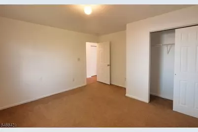 806 Hampden St, Linden, NJ 07036 - Photo 16