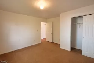 806 Hampden St, Linden, NJ 07036 - Photo 16