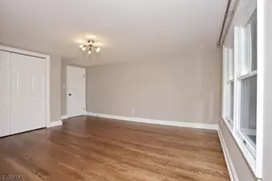 183 N Farview Ave, Paramus, NJ 07652 - Photo 24