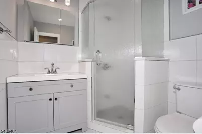 183 N Farview Ave, Paramus, NJ 07652 - Photo 22