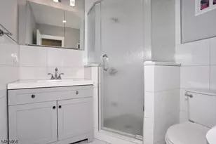 183 N Farview Ave, Paramus, NJ 07652 - Photo 22