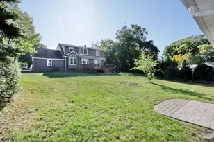 183 N Farview Ave, Paramus, NJ 07652 - Photo 44