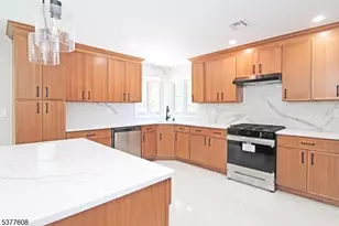 96 Newton Sparta Rd, Andover Township, NJ 07860 - Photo 2