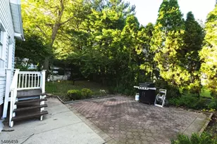 3 Hillside Ave, Nutley, NJ 07110 - Photo 34