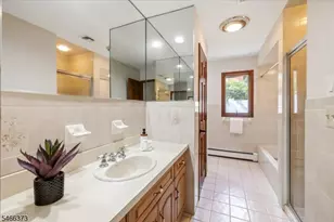 44 Jani Ct, Clifton, NJ 07013 - Photo 20