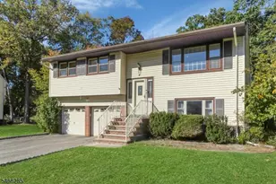 5 Downstream Dr, Mount Olive, NJ 07836 - Photo 8