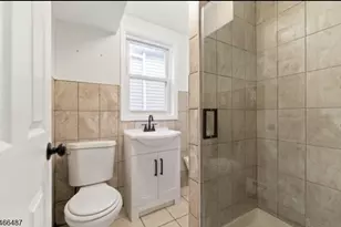 334 Pine St, Elizabeth, NJ 07206 - Photo 8