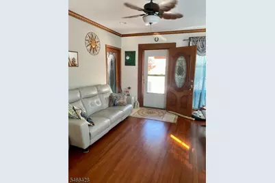 138 Pompton, Verona, NJ 07044 - Photo 2