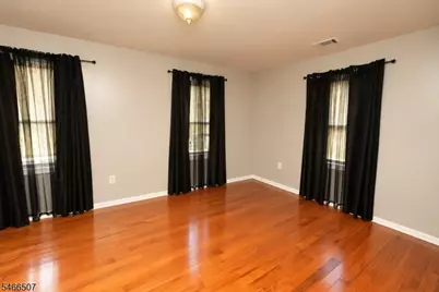 179 Vermont Ave, Newark, NJ 07106 - Photo 8