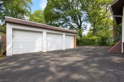 179 Vermont Ave, Newark, NJ 07106 - Photo 14