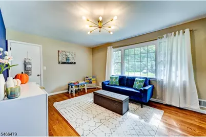 553 Rolling Hills Rd, Bridgewater, NJ 08807 - Photo 16