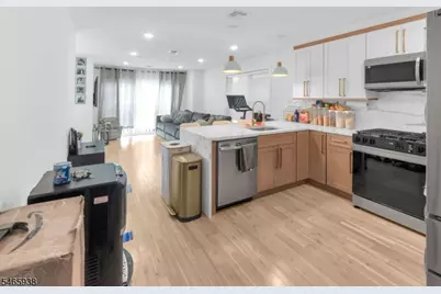 73 Stuyvesant Ave, Newark, NJ 07106 - Photo 20