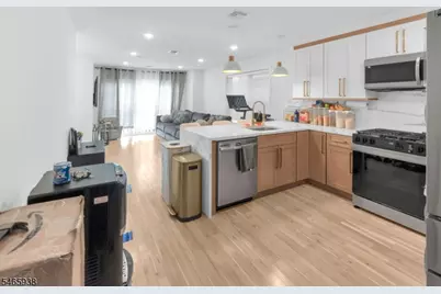 73 Stuyvesant Ave, Newark, NJ 07106 - Photo 42