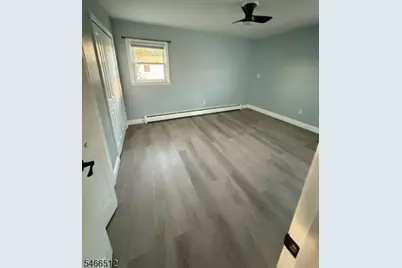 20 Eulner St, Sayreville, NJ 08879 - Photo 8