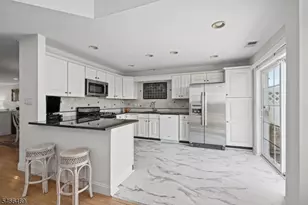 45 Magnolia Way, North Haledon, NJ 07508 - Photo 12