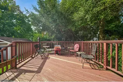 13 Duncan St, Millburn, NJ 07041 - Photo 24