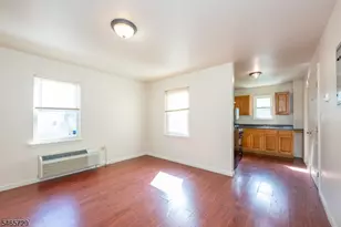 77 Lafayette Ave, Passaic, NJ 07055 - Photo 10
