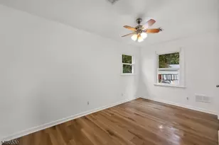 74 Sherwood St, Clifton, NJ 07013 - Photo 12
